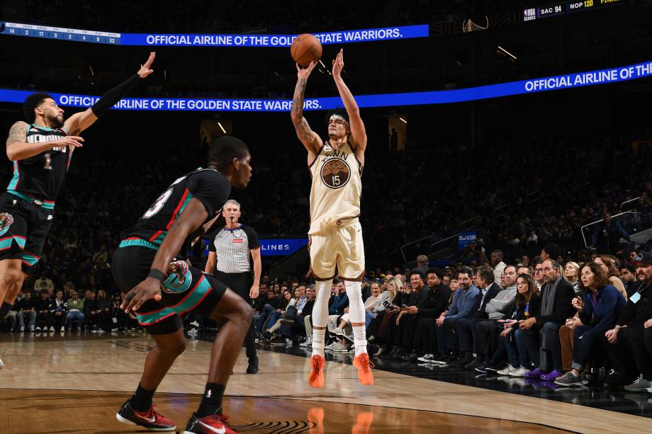 [图]斯宾塞准绝杀霍福德16+9 勇士主场17分逆转灰熊